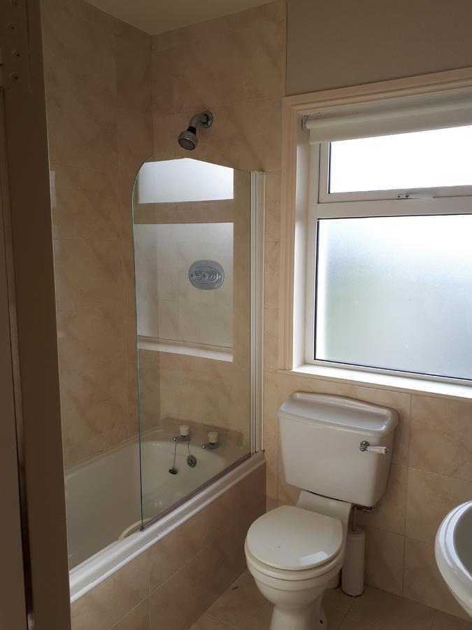 Green Acres Guesthouse- Accommodation Only Lower Coolcorcoran 외부 사진